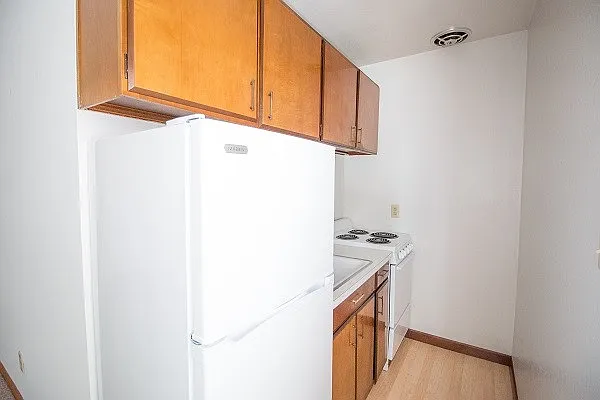 1663 N. Prospect Ave. — Photo 4