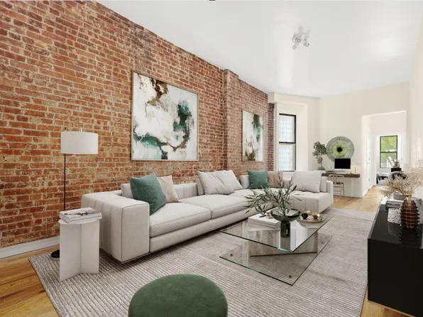 346 West 48th Street image 1 of 10