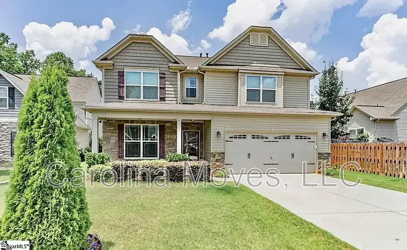 5 bed, 3.0 bath, 3253 sqft, $2,995 — Photo 1