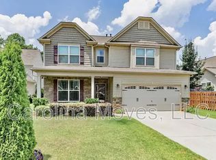 4 Cedarhill Ct, Simpsonville, SC 29681