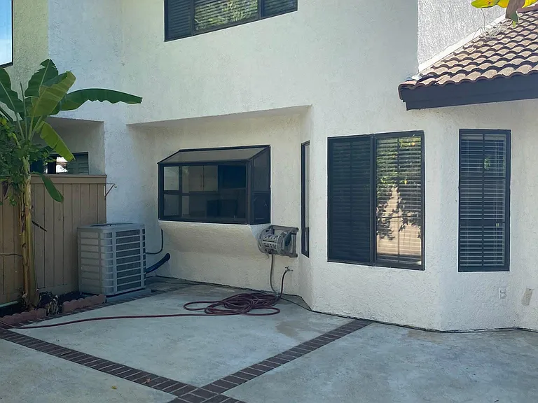 12 Windy Hill Ln — Photo 29