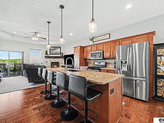 5th image of 7016 N 154th St