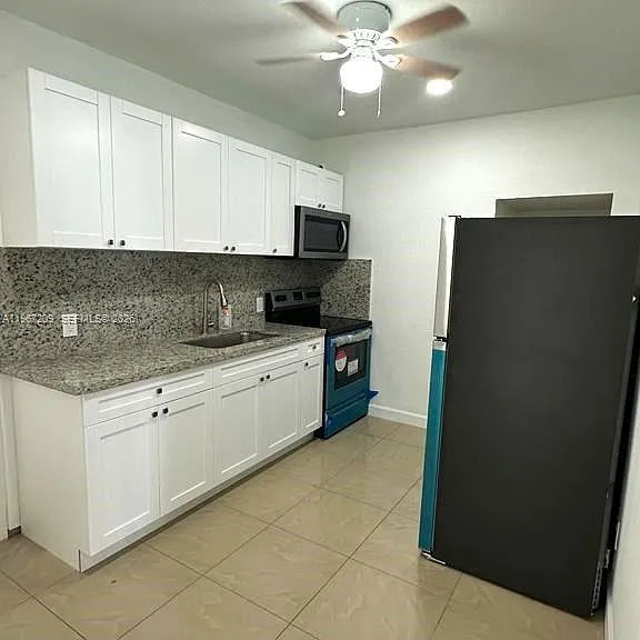 1770 NW 19th Ter #G — Photo 5