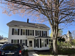 1 Cottage Row #B, North Chelmsford, MA 01863