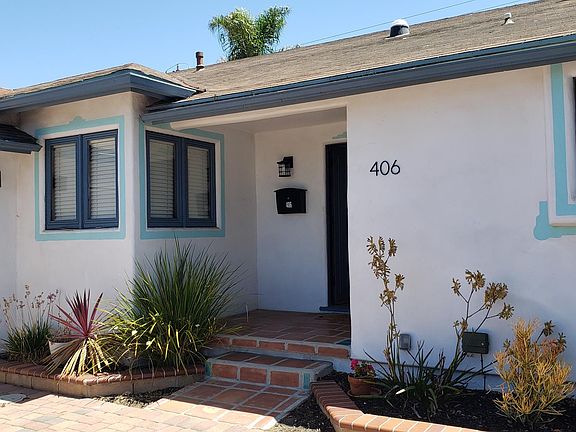 2nd image of 406 Camino De Encanto
