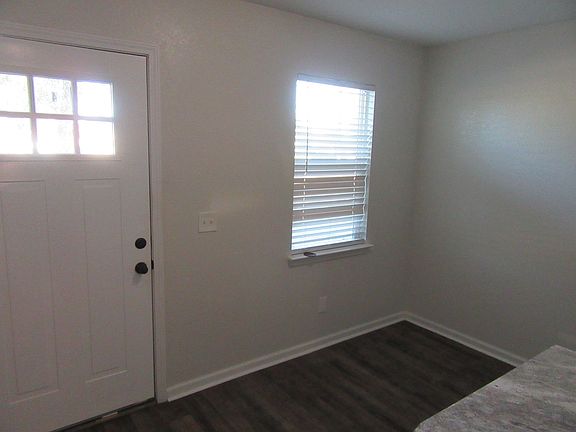4th image of 1400 Gulf Ave #5