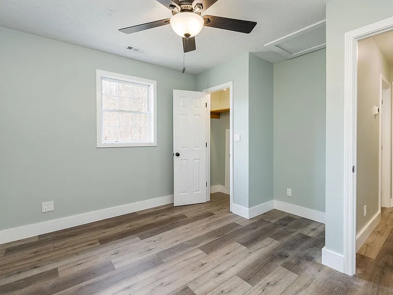 6672 Roan Creek Rd — Photo 5