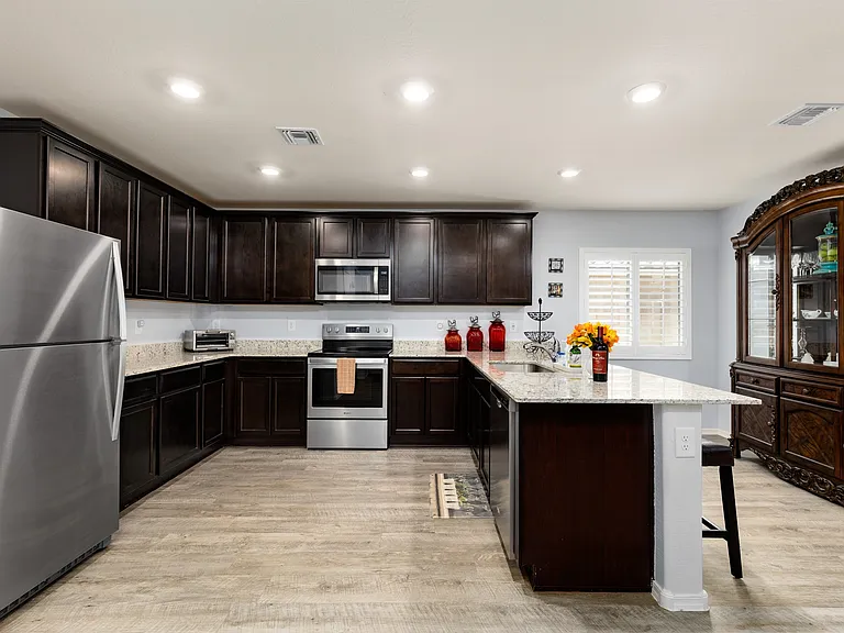 440 W Guinea Ct — Photo 9