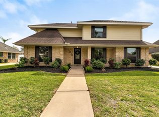 3010 Pasture Ln, Sugar Land, TX 77479