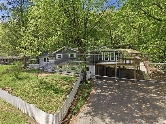 4th image of 3235 Haywood Ave