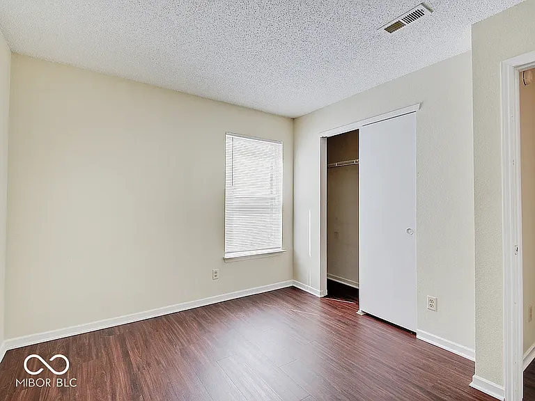 2372 Summerwood Ln — Photo 22