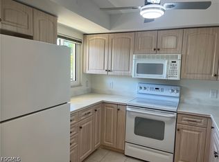 7402 Lake Breeze Dr APT 202, Fort Myers, FL 33907