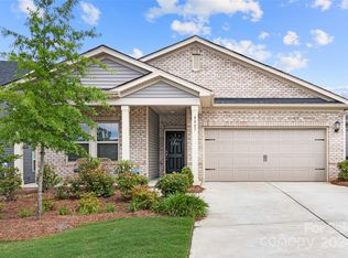 4007 Honey Locust Dr, Charlotte, NC 28215