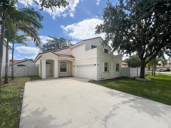 1965 NW 181st Ter, Pembroke Pines, FL 33029