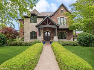 328 S Cumberland Ave, Park Ridge, IL 60068
