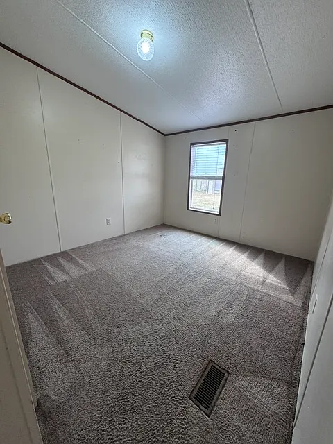 Building Photo - 105 Kelsey Pkwy #128