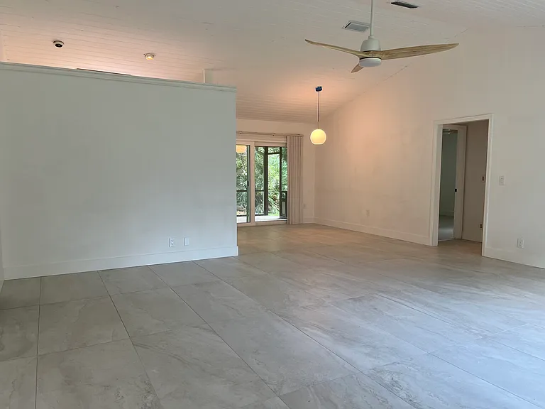 11200 164th Ct N — Photo 10