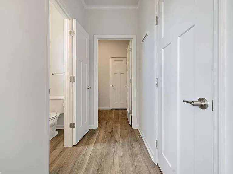 5101 Annapolis Dr — Photo 30