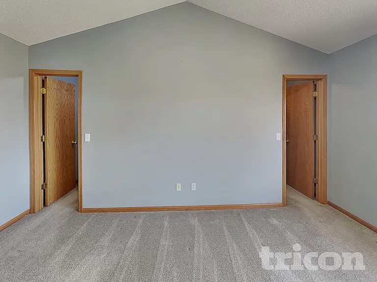 4527 Mason Ave NE — Photo 7