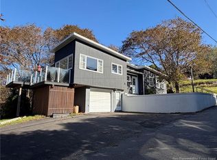 3 Crows Nest Ln, Saint John, NB E2K 4Z2