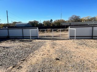 9 Karen Ln, Los Lunas, NM 87031
