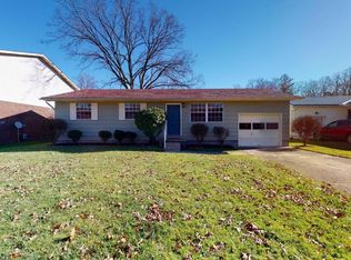 92 Garden Ln, Huntington, WV 25705