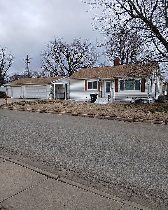 1st image of 519 E Taylor St