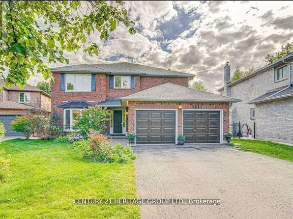 27 Hammond Dr, Aurora, ON L4G 2T8