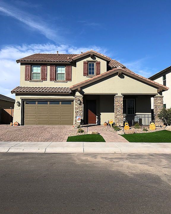 1st image of 34614 N Pleasant Dr