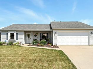 303 Prairie Ln, Fremont, IN 46737