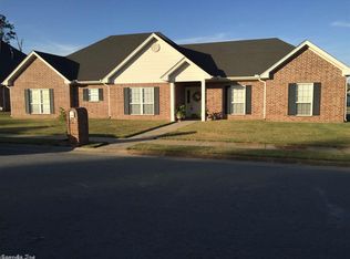 221 Heartwood Ct, White Hall, AR 71602