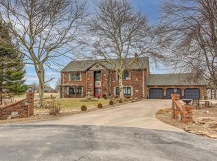 5305 Walnut Dr, Loma Linda, MO 64804