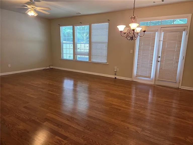2578 Pierce Brennen Ct — Photo 2