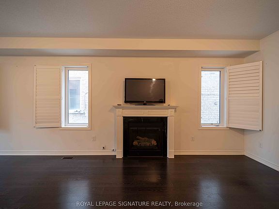5th image of 5570 Meadowcrest Ave
