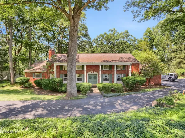 5 Wilson Cir, Milton, PA 17847