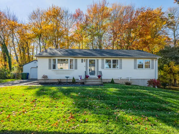 25 Spice Hill Drive, Meriden, CT 06451