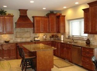 3581 Watuga St, Commerce Township, MI 48390