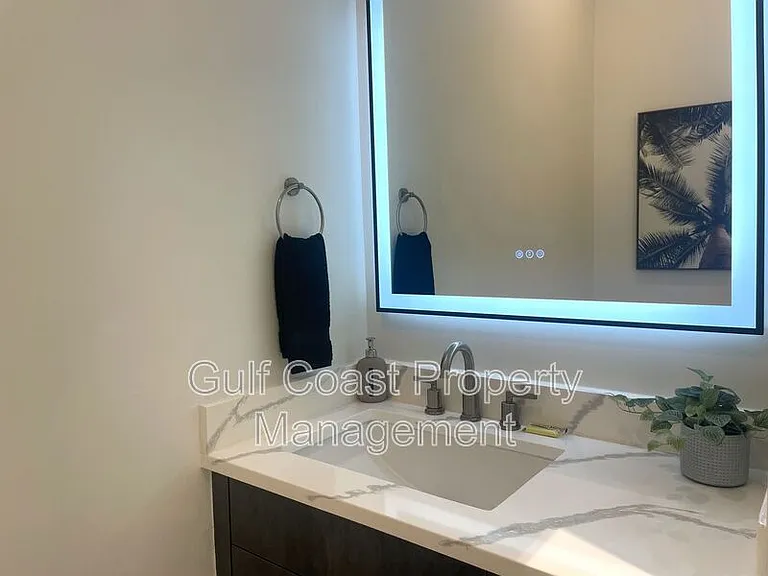 1558 4th St #208 — Photo 14