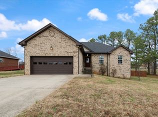 406 Hobbs Dr, White House, TN 37188