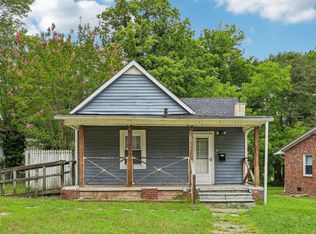 818 Dorsey Ave, Henderson, NC 27536