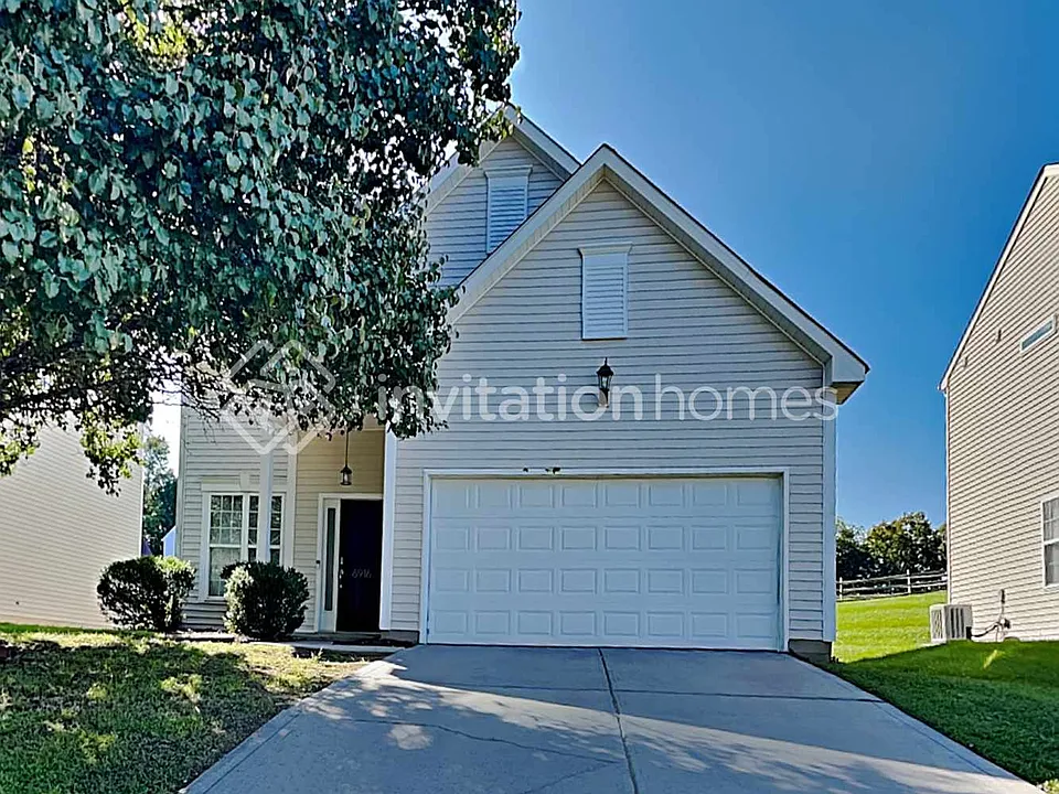 6916 Chieftain Dr