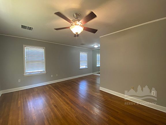 4th image of 4714 Bowen Ave