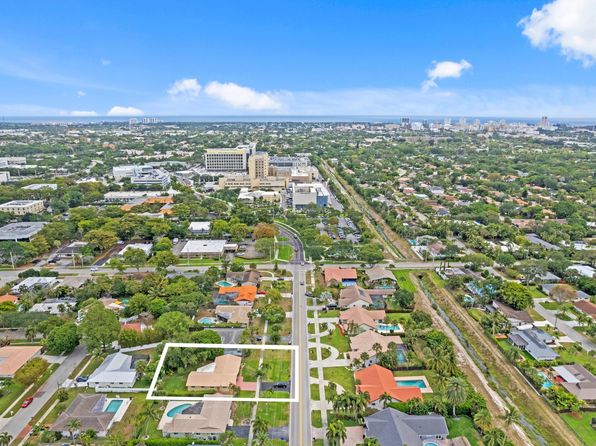 979 NW 8th Street, Boca Raton, FL 33486