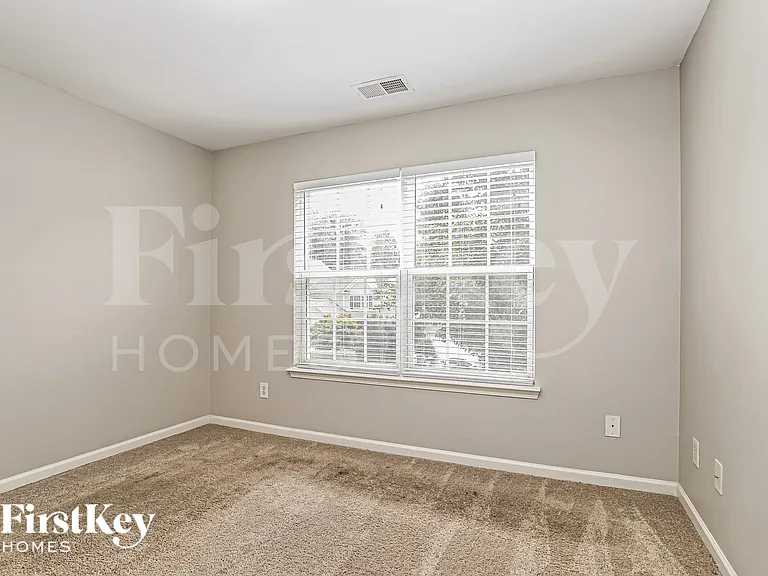 3690 Fiddlers Glenn Ct — Photo 16