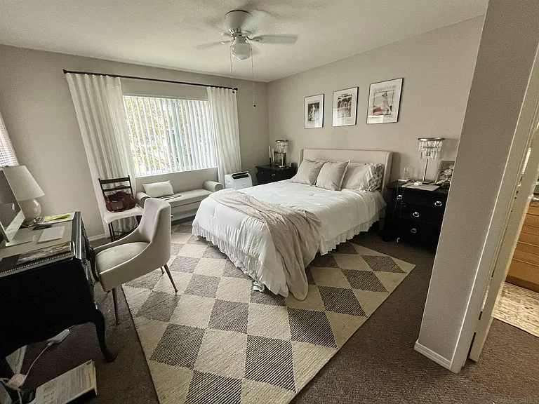 7405 Charmant Dr #2004 — Photo 10