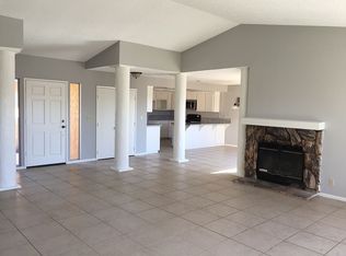 27994 Fairacres Ln, Helendale, CA 92342