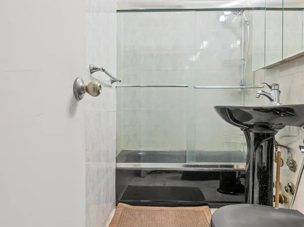 98-26 64th Avenue image 9 of 13