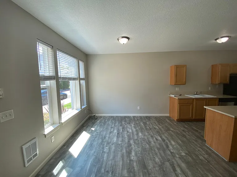 18441 Annamae Ln — Photo 6