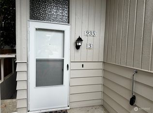 935 1st St S APT 3, Kirkland, WA