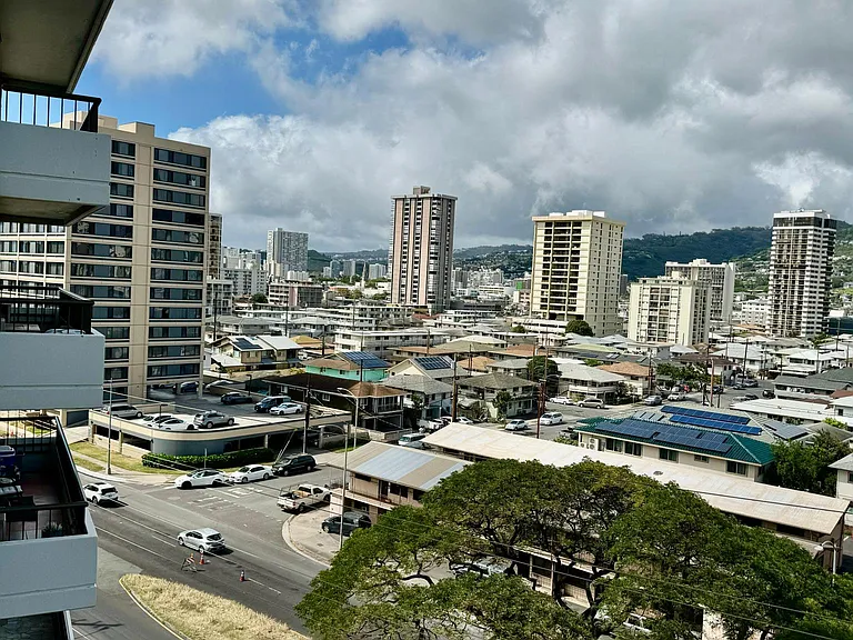 2333 Kapiolani Blvd #703 — Photo 22